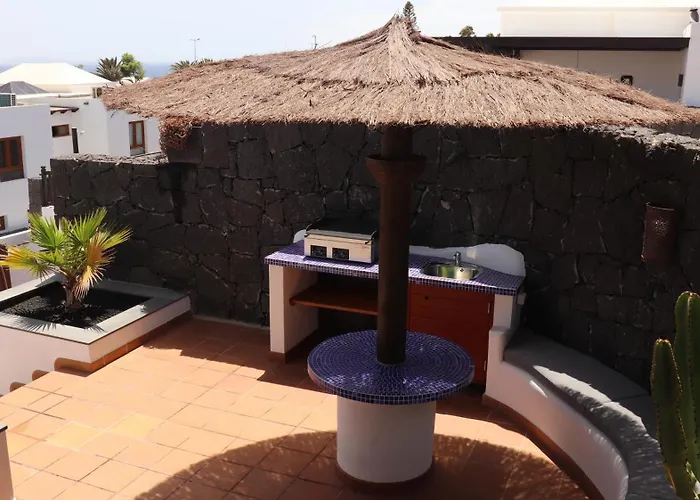 Avec Piscine Privee Chauffee Toute L'annee Villa