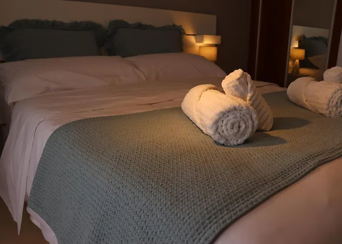 Avec Piscine Privee Chauffee Toute L'annee *